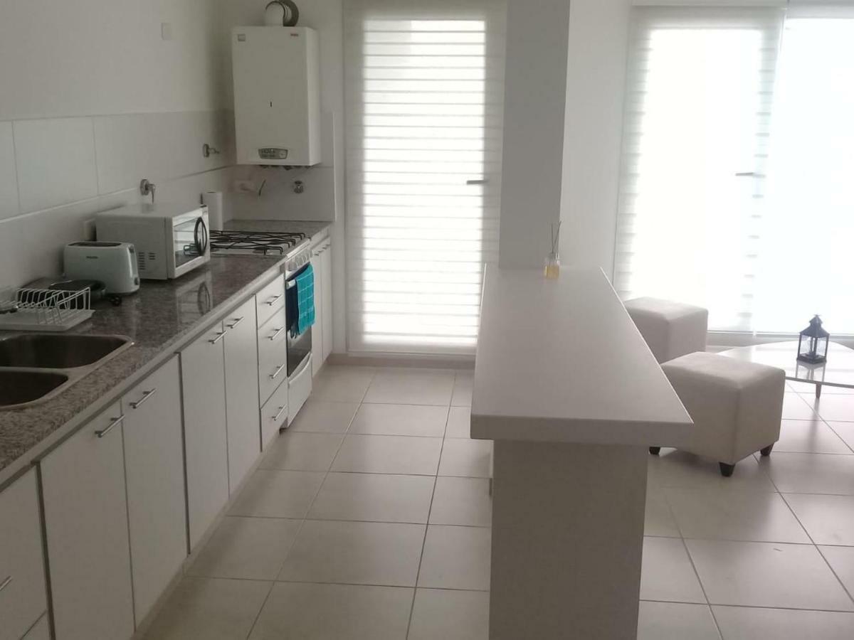 Apartamento Veluvi Puerto Madryn Exterior foto